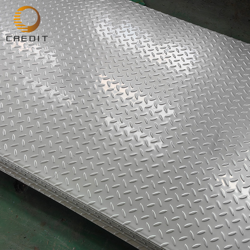 Cold-rolled patterned door panel